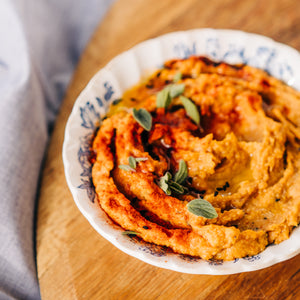 Roast paprika hummus